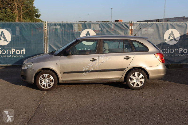 Samochód dostawczy Skoda