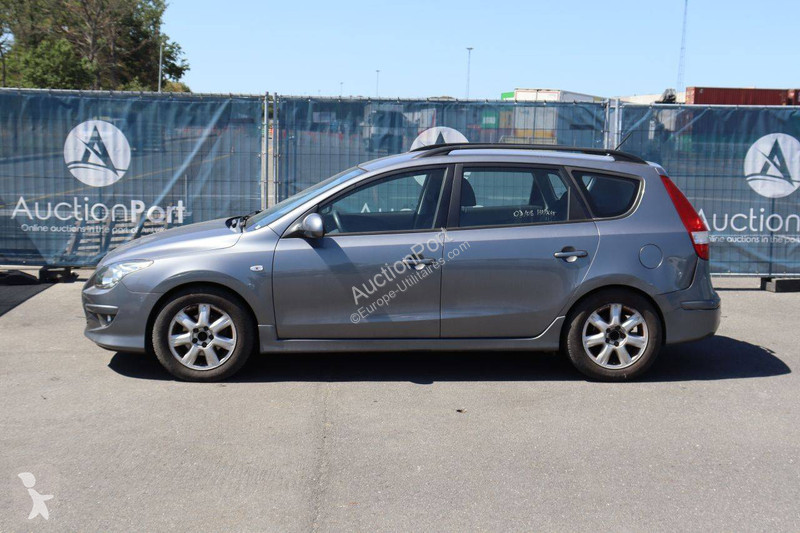 Samochód dostawczy Hyundai  I30CW