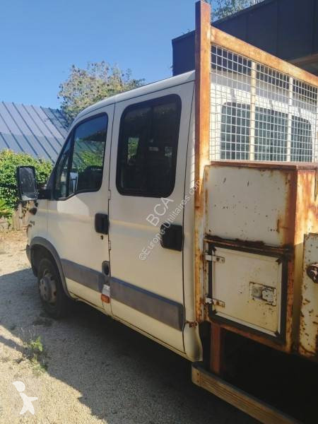 Véhicule utilitaire Iveco