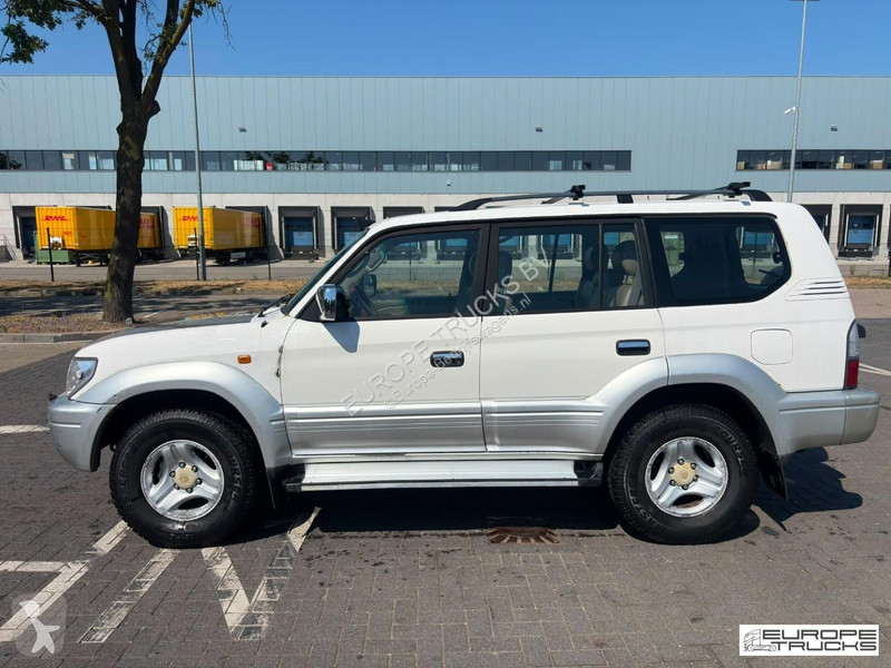 Furgoneta Toyota 4x4 - Benzine/Petrol - Automatic
