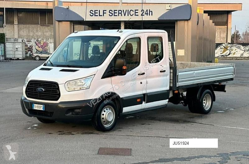 Véhicule utilitaire Ford