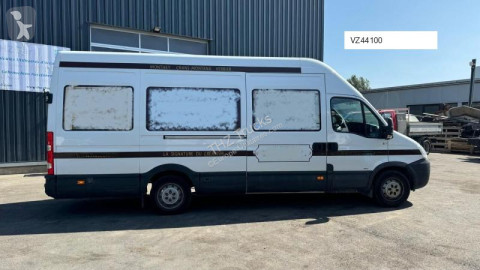 Iveco Daily 35S18 a