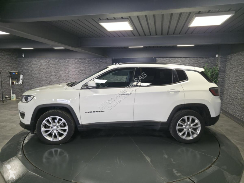 Véhicule utilitaire Jeep 1.3 GSE T4 130 4x2...