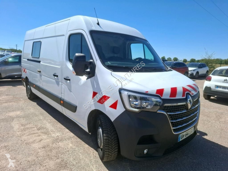 عربة نفعية Renault MASTER III FG ATELIER 220V...