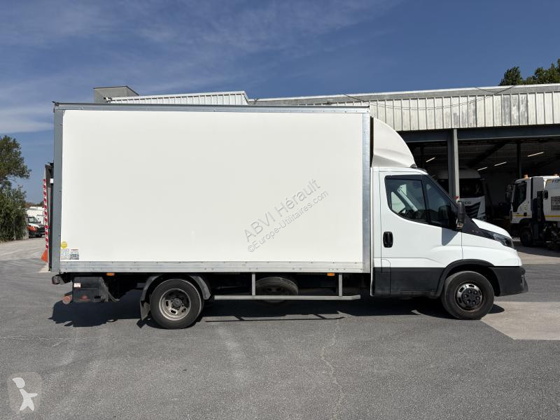 Furgoneta Iveco 35C16H 3.0 DHOLLANDIA CLIM AUTO...