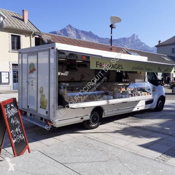 Véhicule utilitaire Renault 125 DCI