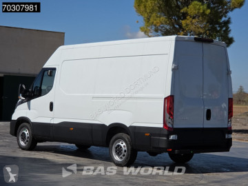 Caja cerrada Iveco nueva