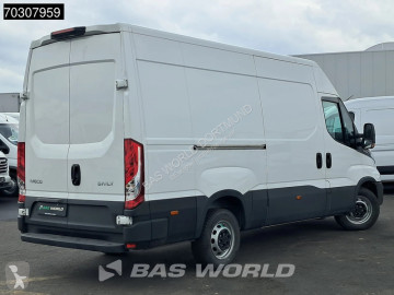 Caja cerrada Iveco nueva