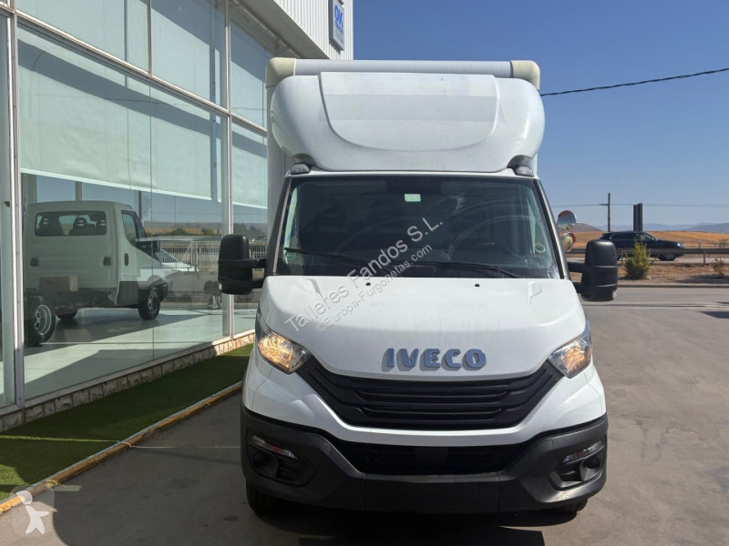 Iveco  35S16 HI-MATIC 20m3 van
