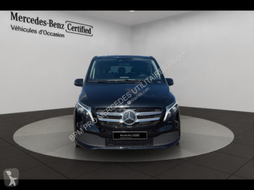 Voiture monospace Mercedes