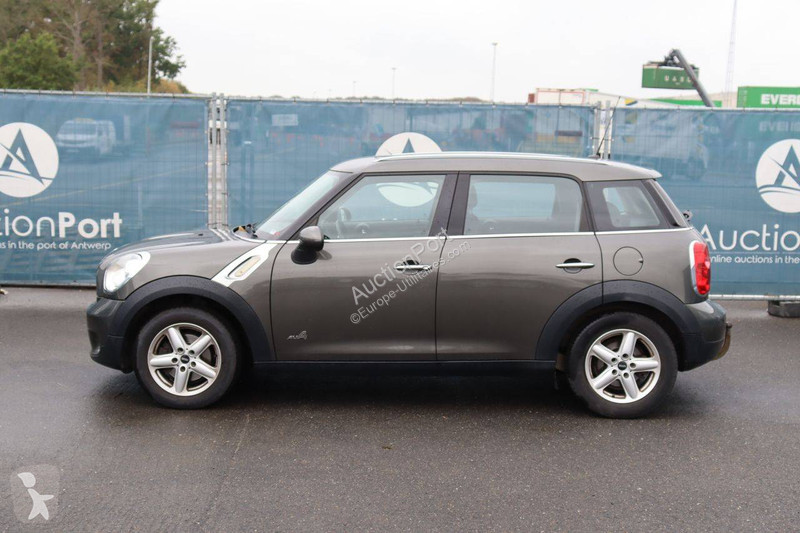 Furgoneta Mini R60