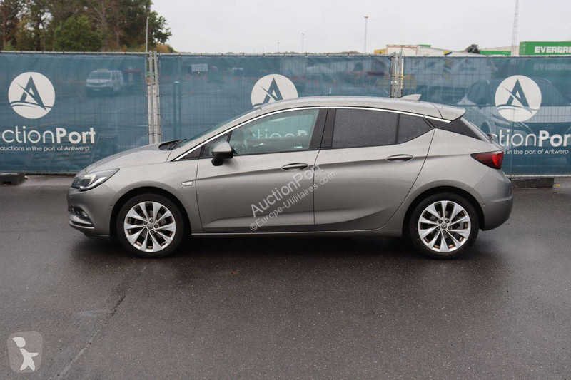 Véhicule utilitaire Opel