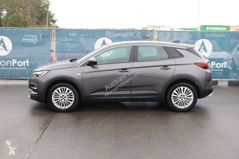 Véhicule utilitaire Opel