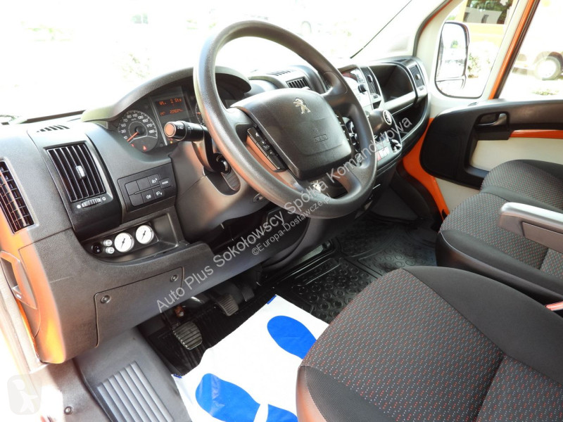 Véhicule utilitaire Peugeot  BOXER