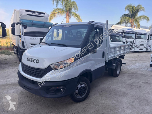 Véhicule utilitaire Iveco Iveco 35c16
