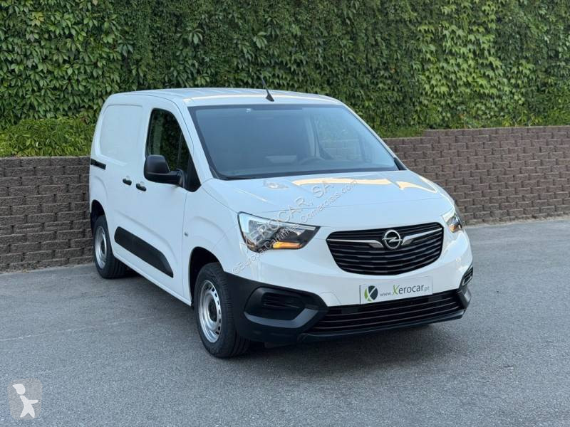 Véhicule utilitaire Opel 1.5 CDTi 100HP 3L