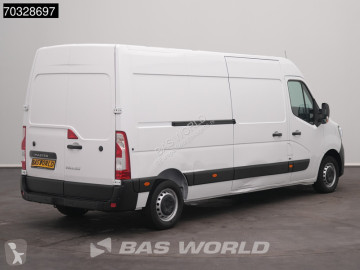 Renault cargo van