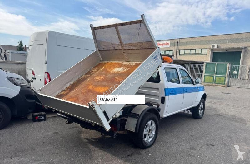 Véhicule utilitaire Tata doppia cabina...