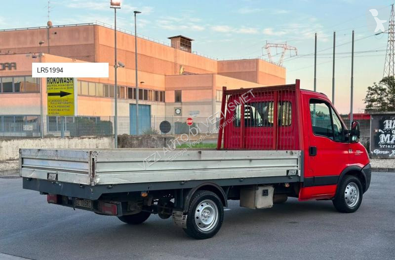 Véhicule utilitaire Iveco Dailly