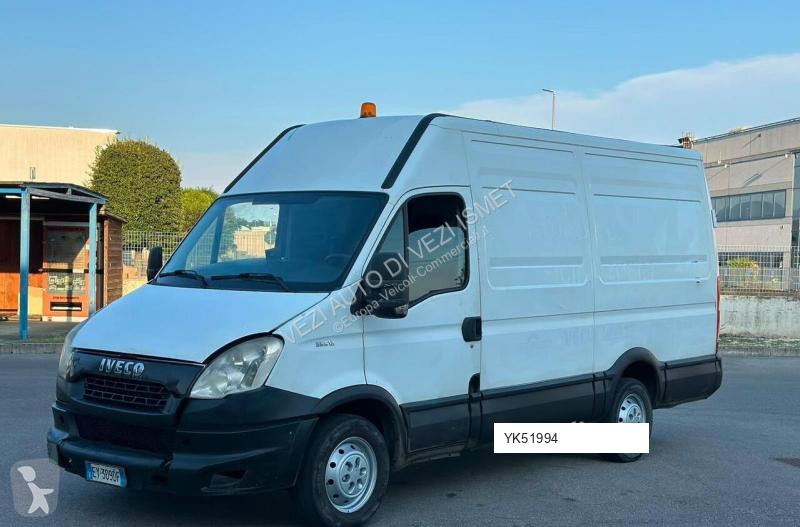 Лекотоварен автомобил Iveco Dailly 35s15