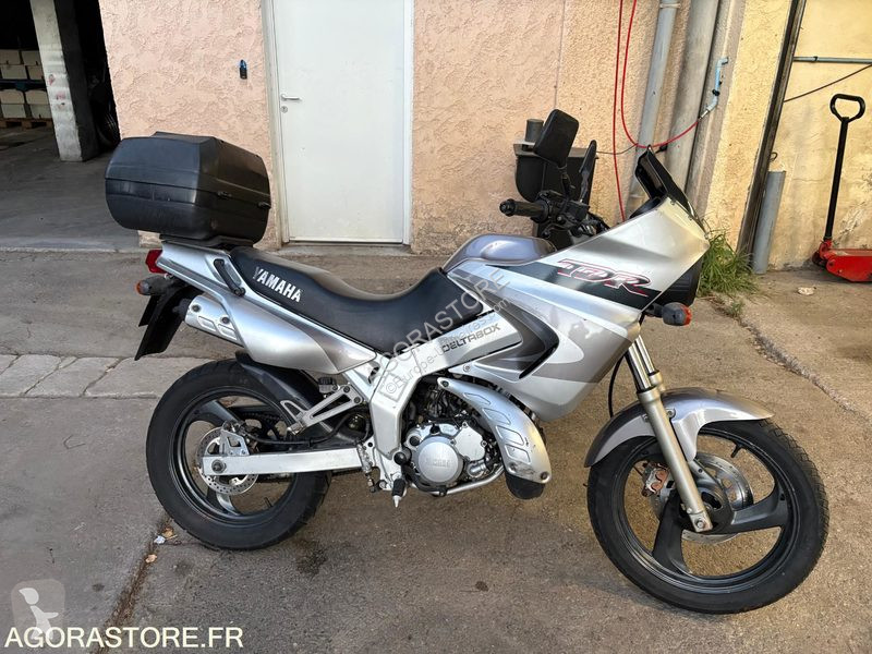 Furgoneta Yamaha TDR