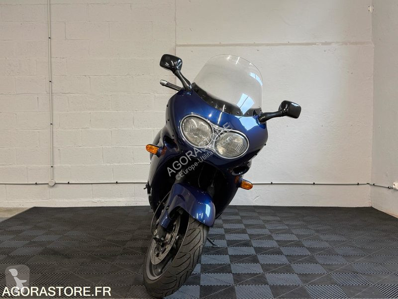 Furgoneta Triumph TROP 900