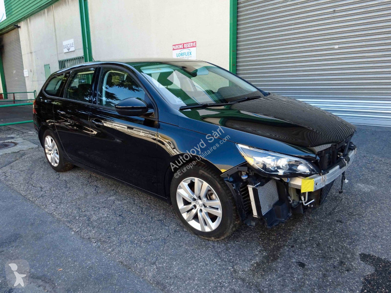 Véhicule utilitaire Peugeot BREAK 1,5 HDI 130 BVA