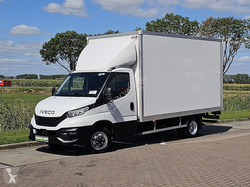 Véhicule utilitaire Iveco 35C16 Bakwagen 3.0Ltr...