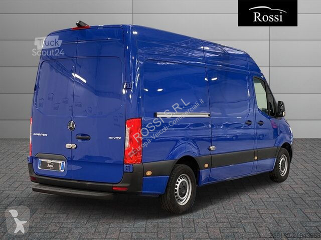 Véhicule utilitaire Mercedes SPRINTER - 311 CDI...
