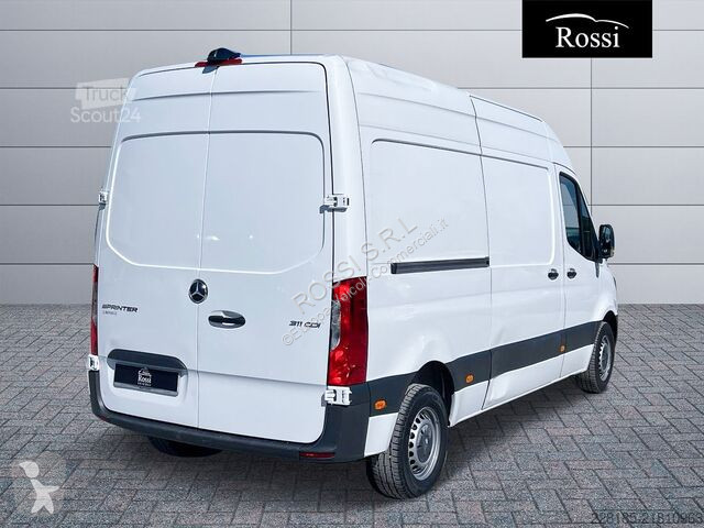 Véhicule utilitaire Mercedes III - sprinter 311...