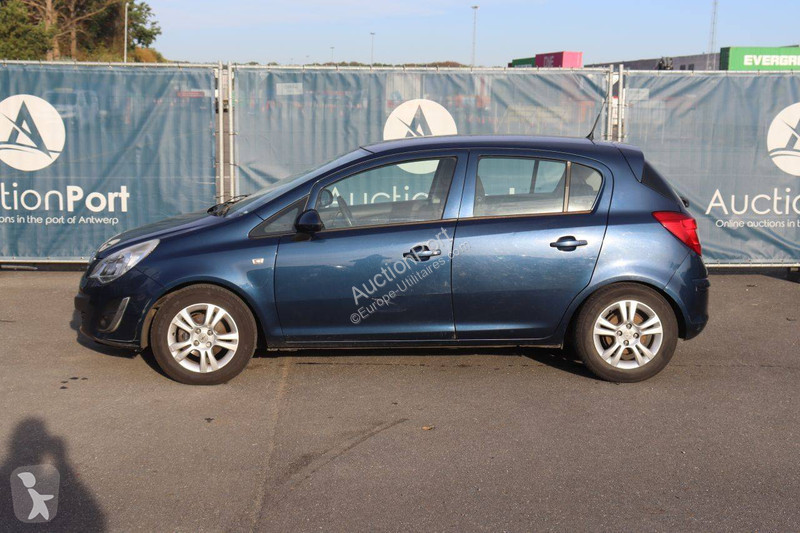 Véhicule utilitaire Opel