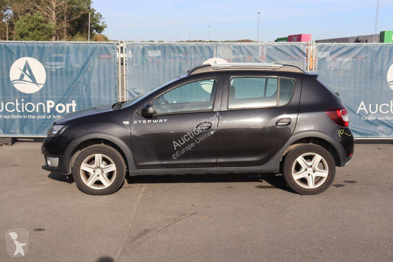 Véhicule utilitaire Dacia