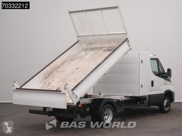 Iveco Daily 35C16 3.0L Kipper met Kist Dubbellucht 3,5t Trekhaak Airco Cruise Euro6 Tipper Benne Kieper A/C Towbar Cruise control