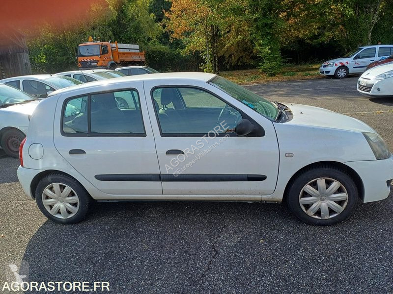 Véhicule utilitaire Renault CLIO
