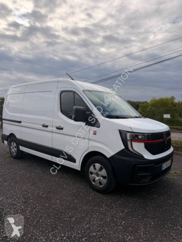 Fourgon moyen Renault