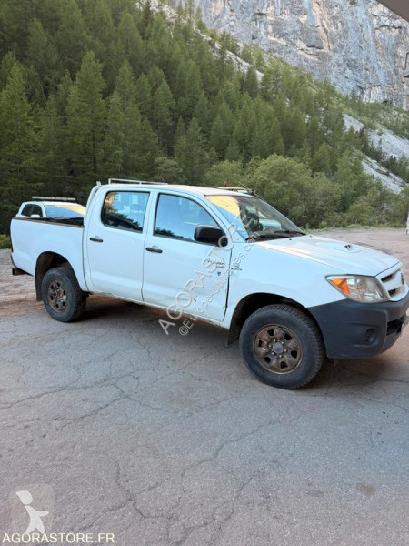 Véhicule utilitaire Toyota HILUX