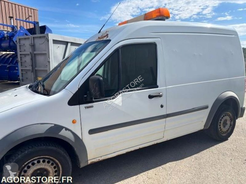 Véhicule utilitaire Ford