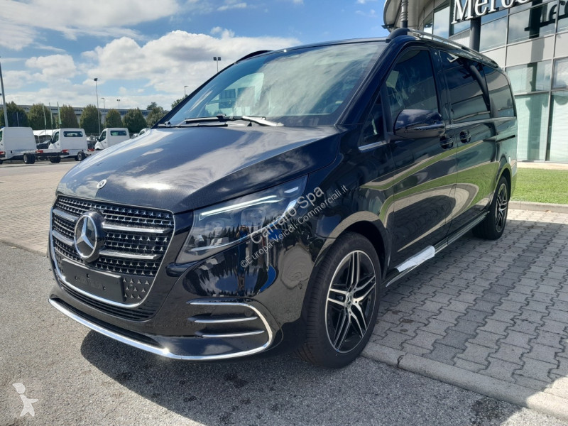 Bedrijfswagen Mercedes
