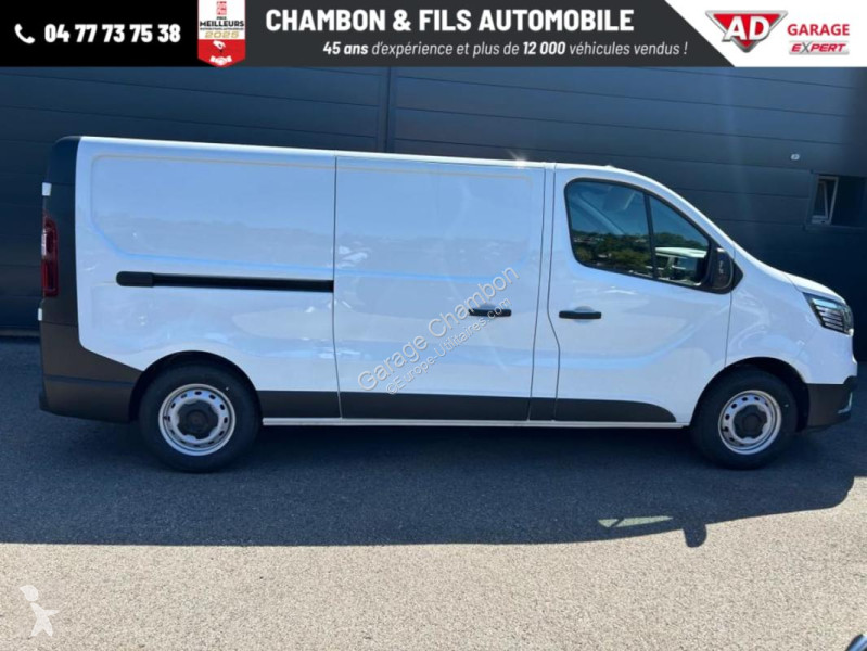 Véhicule utilitaire Renault FOURGON FG DCI 150...