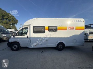 Camper