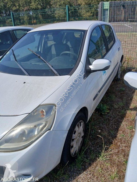 Véhicule utilitaire Renault CLIO