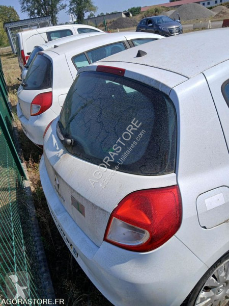 Véhicule utilitaire Renault CLIO