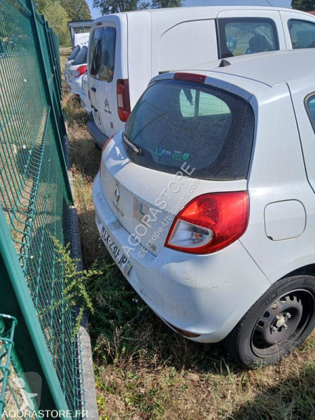 Véhicule utilitaire Renault CLIO