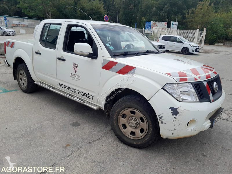 Véhicule utilitaire Nissan NAVARA