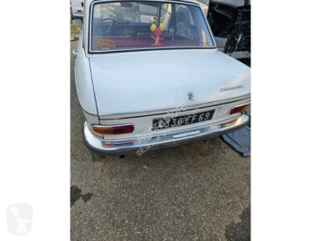 Berline Peugeot