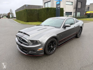 Coche Ford