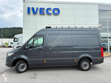 Fourgon Mercedes