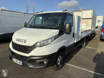 Utilitaire benne standard Iveco