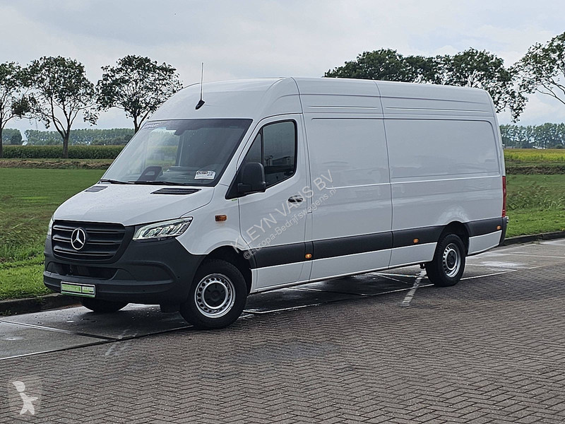 Furgoneta Mercedes 317 L3H2 Maxi LED Mbux10