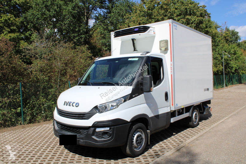 Bedrijfswagen Iveco 35 S 12/13 Kühlkoffer.LBW....